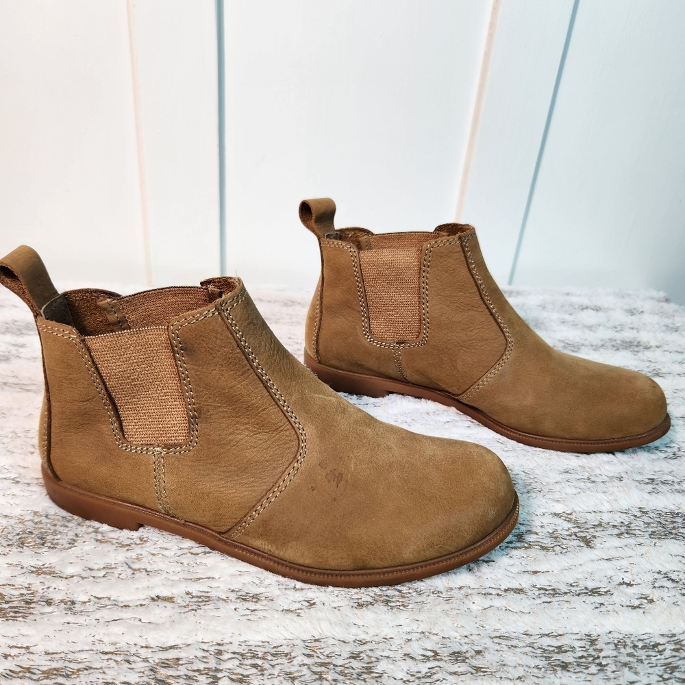 Kodiak Canada "Low Rider Chelsea" Ankle Bootie Tan Suede | Women's Size 6.5 - Picture 8 of 15